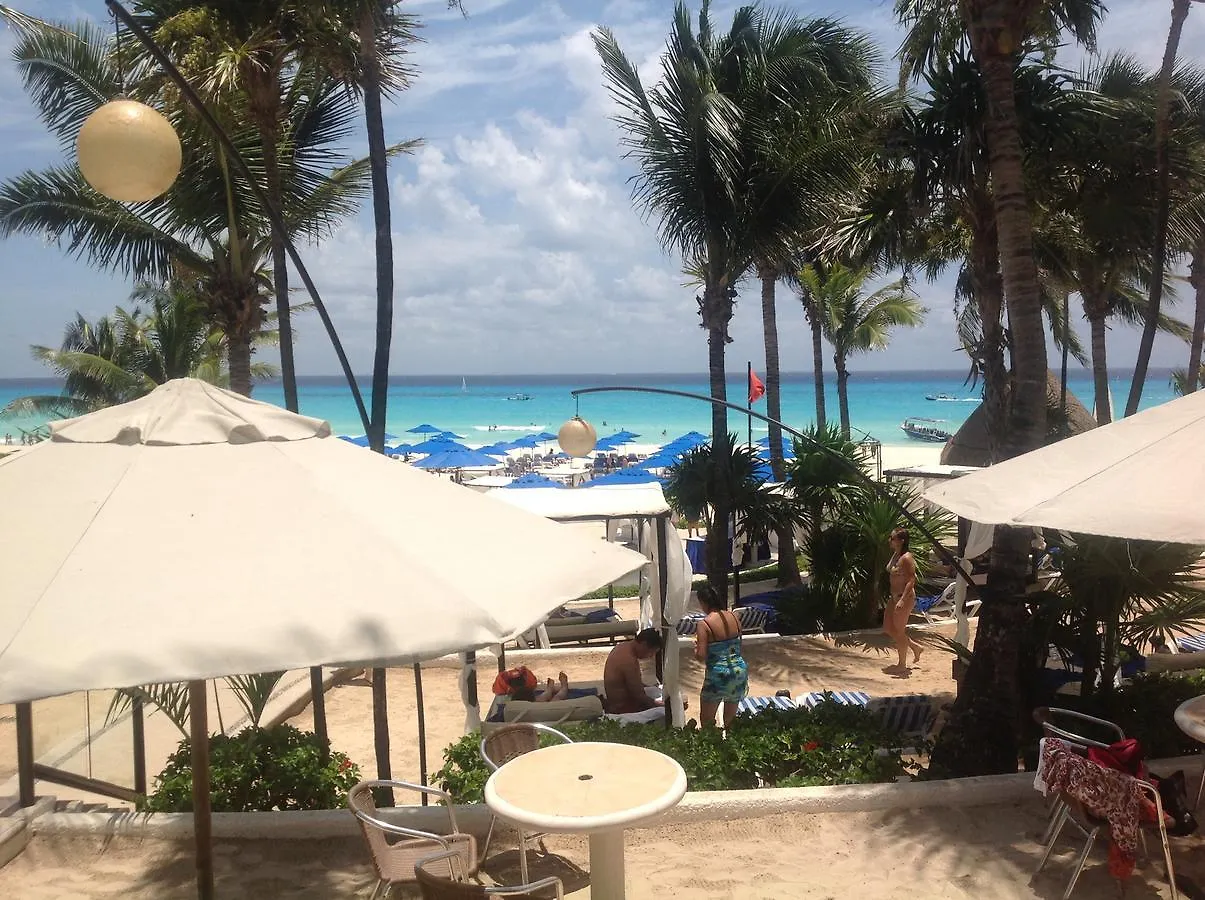 Casa Pili Bed & Breakfast Playa del Carmen