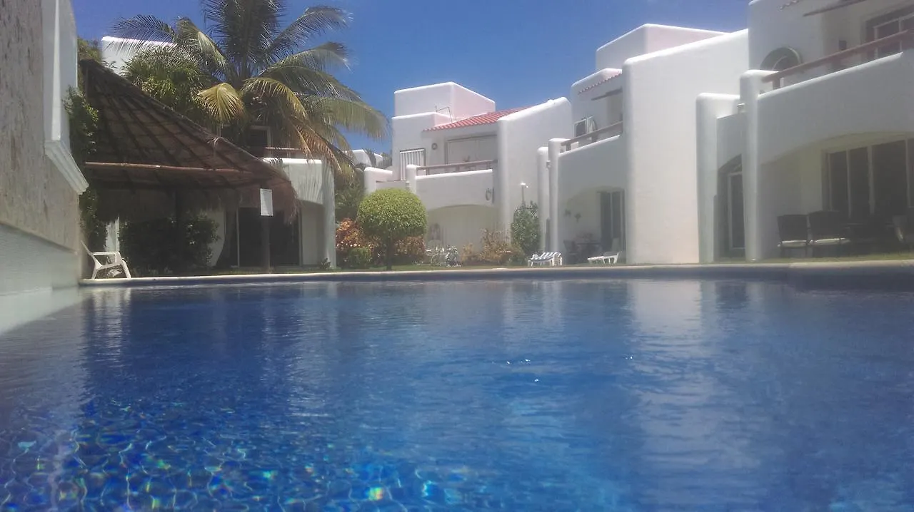 Casa Pili Bed & Breakfast Playa del Carmen Mexico