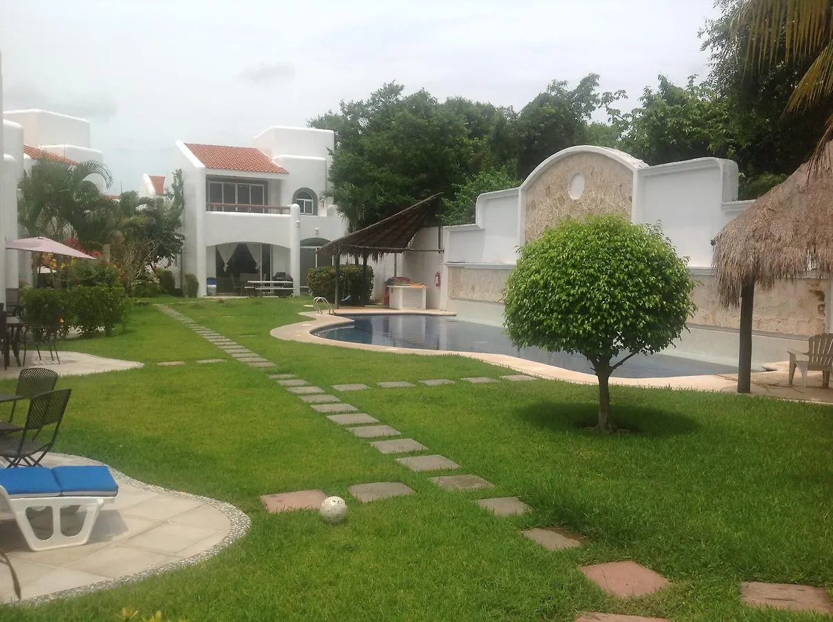 Casa Pili Bed & Breakfast Playa del Carmen
